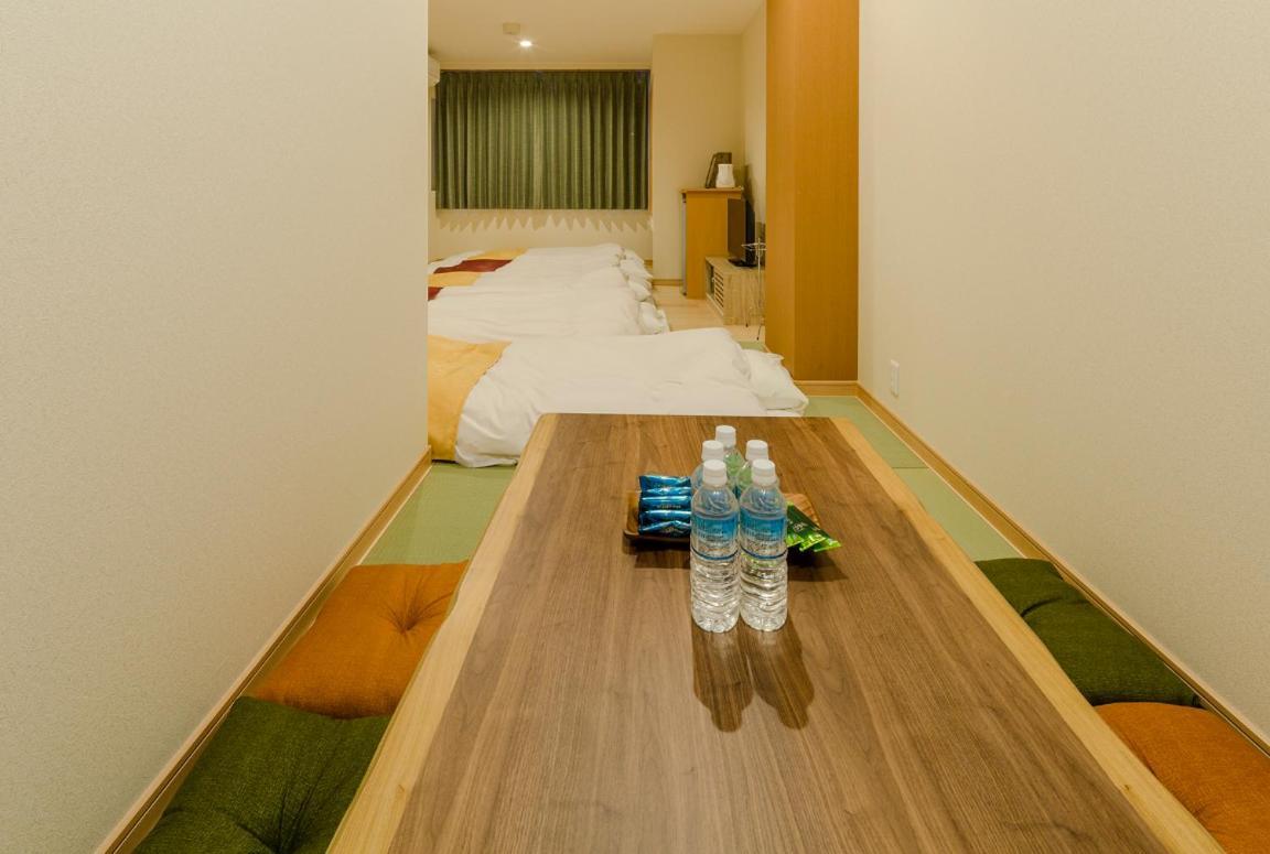 Shijo Omiya Guesthouse And Hotel Kyoto Bagian luar foto